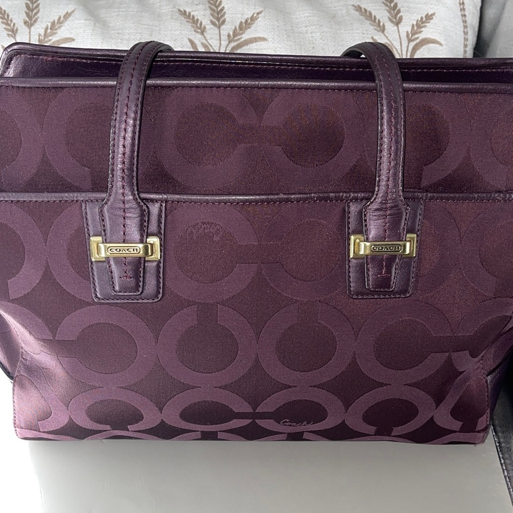 Coach Taylor Op Art Alexis Eggplant Purple Women's Bag G1369-F25501 Coach Classy - Picture 5 of 10